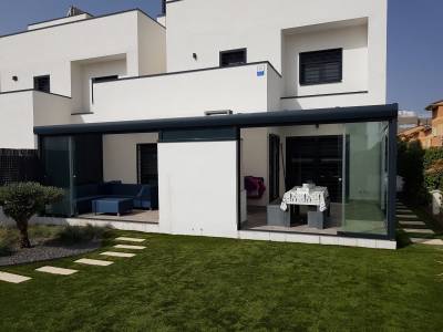 Cerramientos de terrazas en Madrid: Disfruta de tu espacio todo el año 10