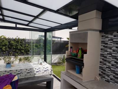 Cerramientos de terrazas en Madrid: Disfruta de tu espacio todo el año 8